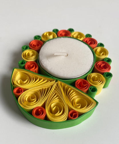 Quilled Diya (Diya Shaped)