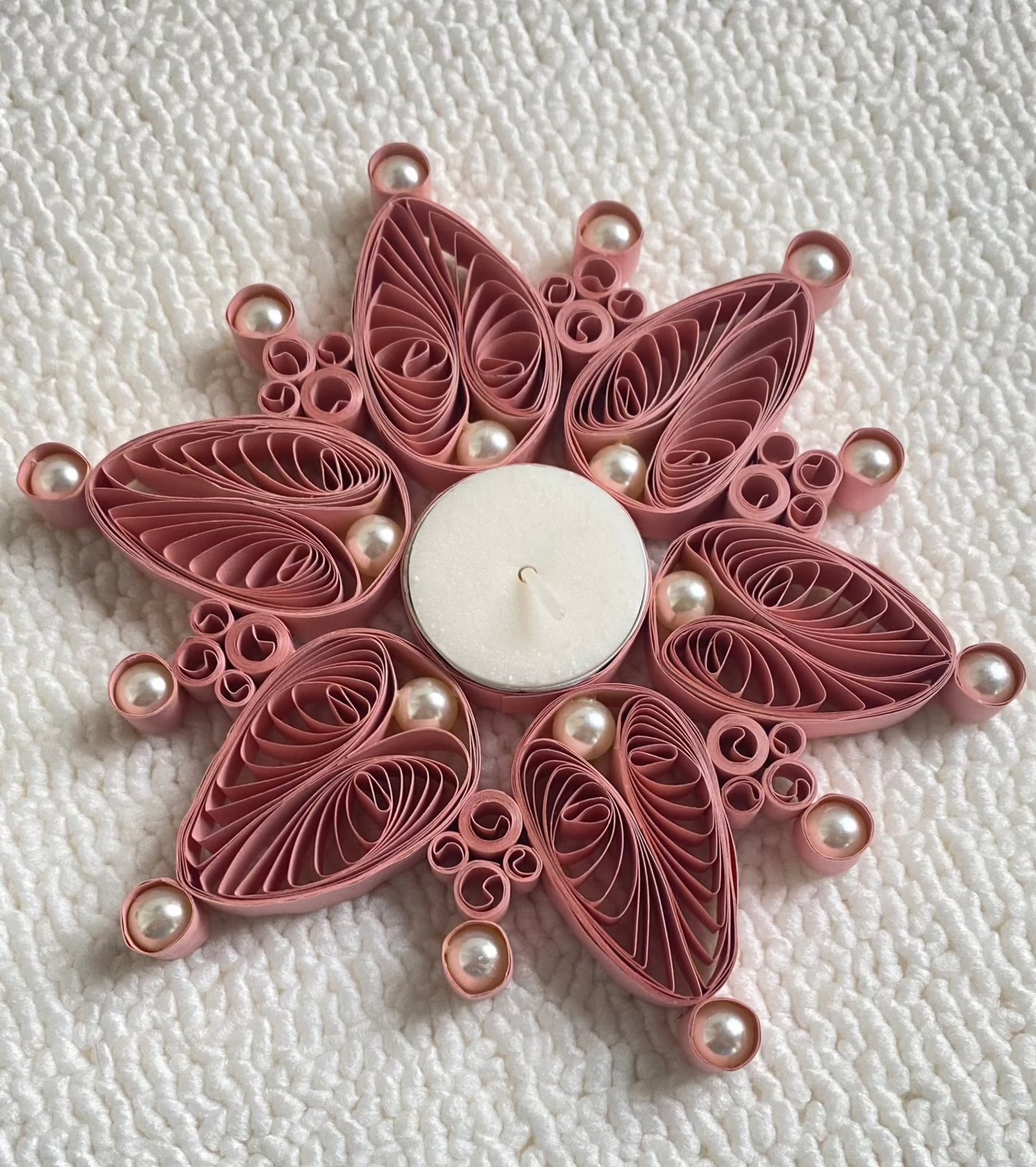 Quilled Diya (Pink with pearls)